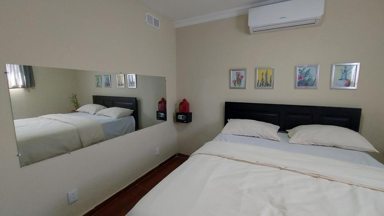 Casa Kamanda, Zona Colonial, Santo Domingo Appartement Buitenkant foto